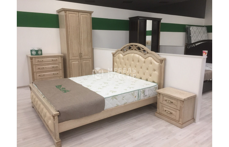 Спальный гарнитур Камила